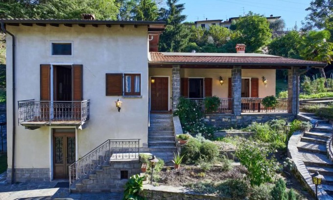 Codogna-Cardano House | Vacation home Maria by Interhome