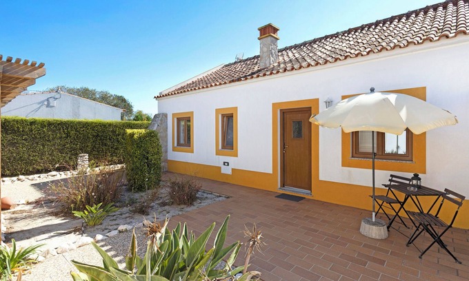 Camarate House | Vacation Home Monte do Tanoeiro - Casa da Barrica with Wi-Fi & Garden
