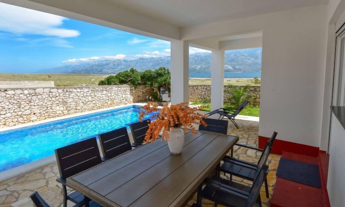 Razanac House | Vacation home Opera by Interhome
