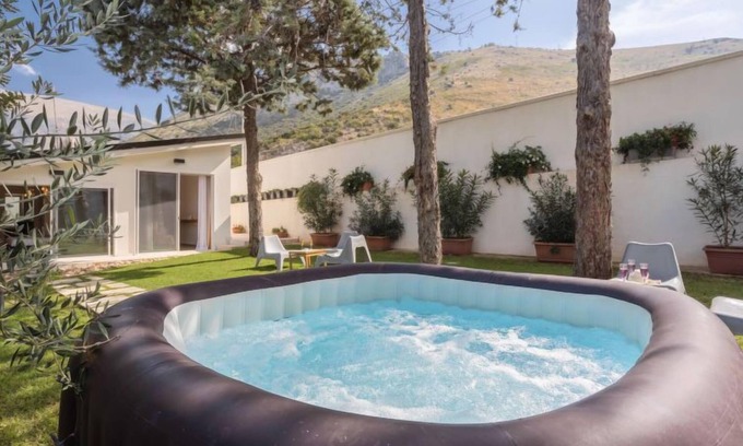 Terrasini House | Vacation home Quirat by Interhome