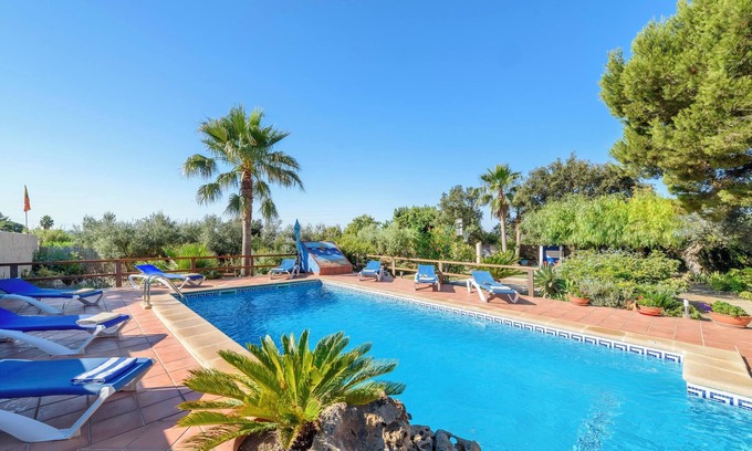 Inca House | Vacation Home Sa Sort with Mountain View, Pool, Terrace & Barbecue