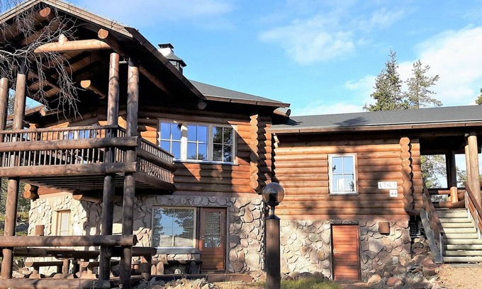 Sirkka House | Vacation home Utsu 1 by Interhome