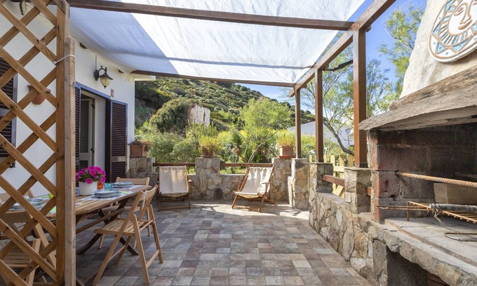 Argentiera House | Vacation Home "Villetta Relax All'Argentiera" near Beach with 2 Private Terraces & Wi-Fi