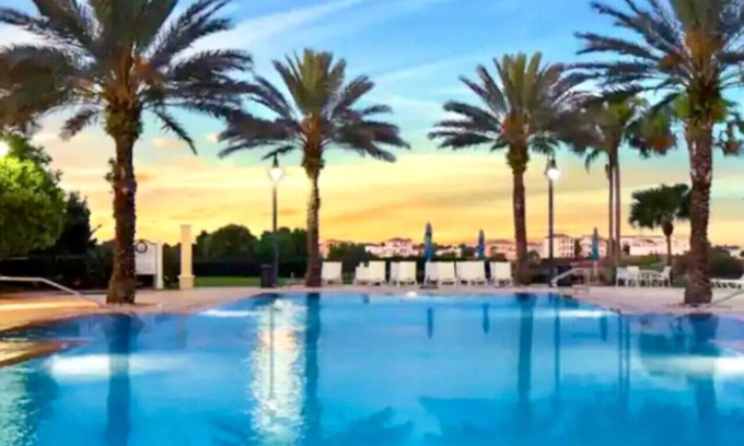 Reunion House | Vacation Home with Resort-Style Amenities