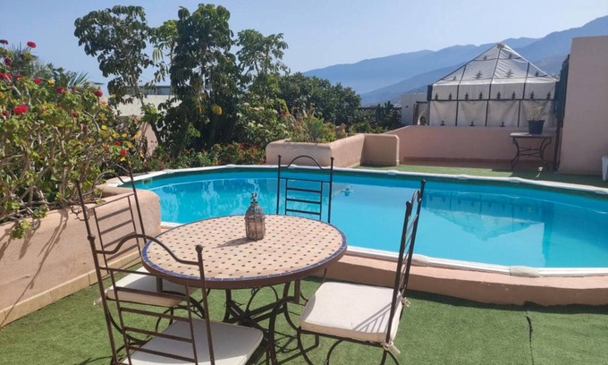 El Chorrillo Villa | Vacation Villa 'Kalfajar' with Private Pool, Private Terrace and Wi-Fi