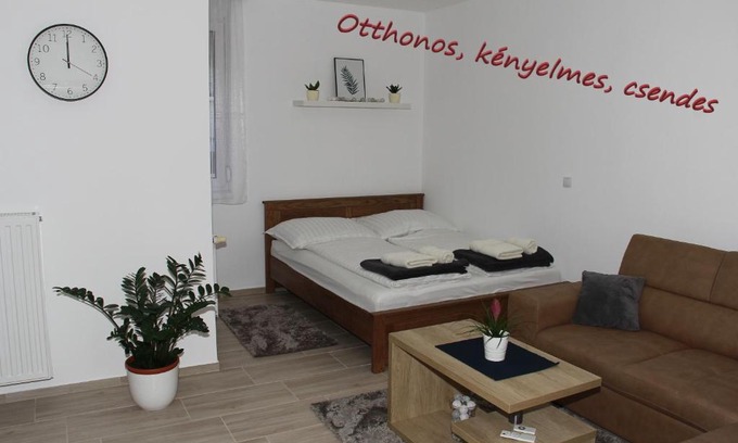 Veszprem Apartment | Vadvirág Apartman