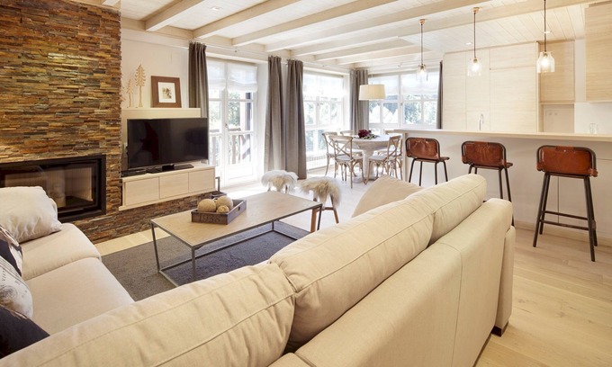 Baqueira Apartment | Val de Ruda Luxe 45 by FeelFree Rentals