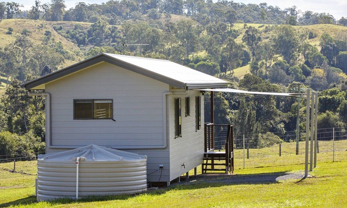 Imbil Cabin | Valley Cabins By The Creek