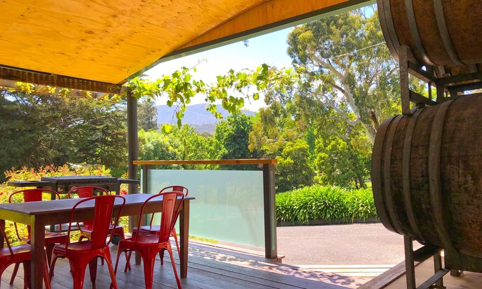 Healesville Cottage | Valley Farm Vineyard Cottages