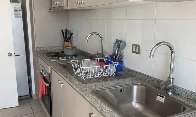 Placeres Apartment | Valparaíso and its charm, close to Viña de Mar and the coast.