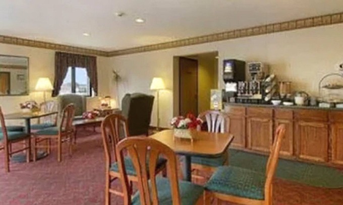 Etters Hotel | Value Inn Harrisburg - York