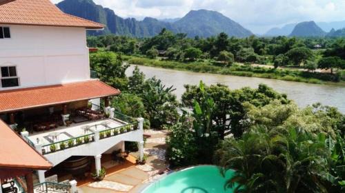 Vang Vieng Hotel | Vansana Hotel Vang Vieng