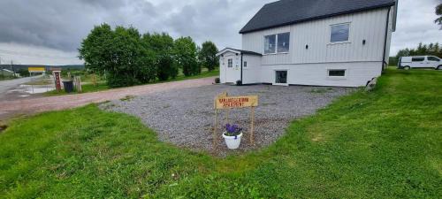 Nesseby Apartment | Varjjatgeainu Apartment Nesseby