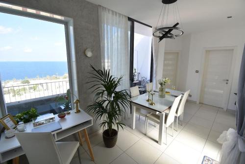 Qawra Apartment | Vela Vista Penthouse Attico 14 Entire Unit