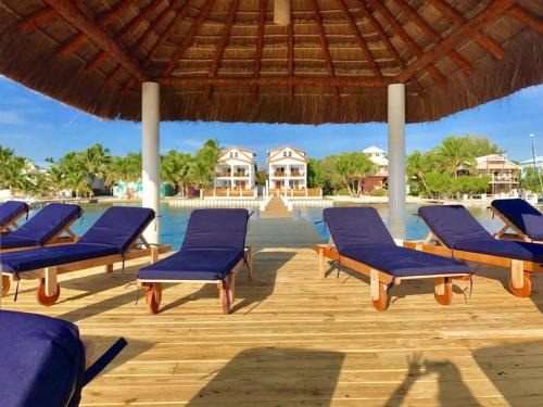Caye Caulker House | VeLento Beach Level #9