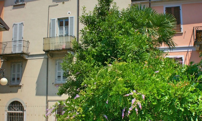 Intra Apartment | Verbania Intra: APARTMENT IN THE QUIET HISTORIC CENTER IN PEDESTRIAN ZONE.