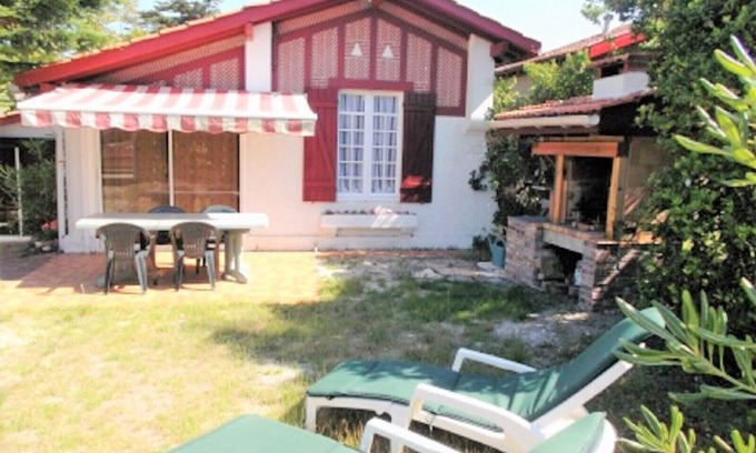 Lacanau-Ocean House | Very nice Basque style house located south of Lacanau-Océan