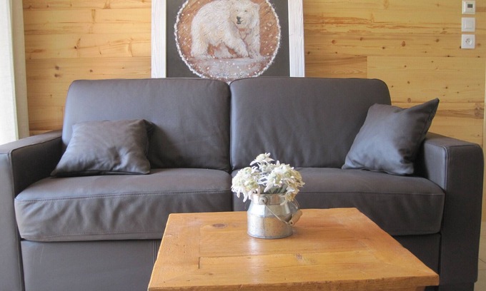 Les Gets Apartment | Very Nice Flat Nine Full Centre Of The Station And Close To Ski Slopes