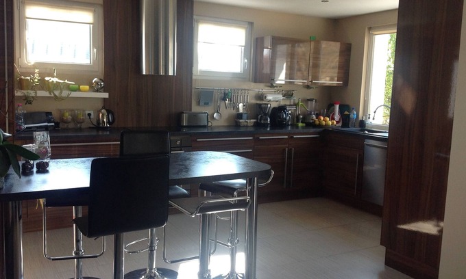 Langrune-sur-Mer House | Very nice renovated house for 10 people, 300 m from the beach