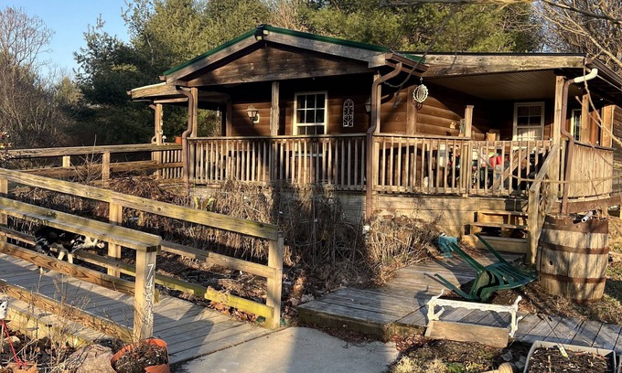 Patricksburg House | Very nice single wide home with addition, wrap around deck & pond on 6.96 acres.