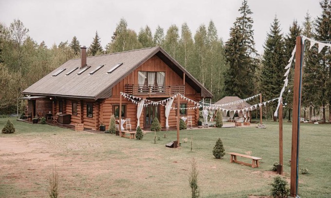 Pieriga House | Viesu nams ČETRI GADALAIKI