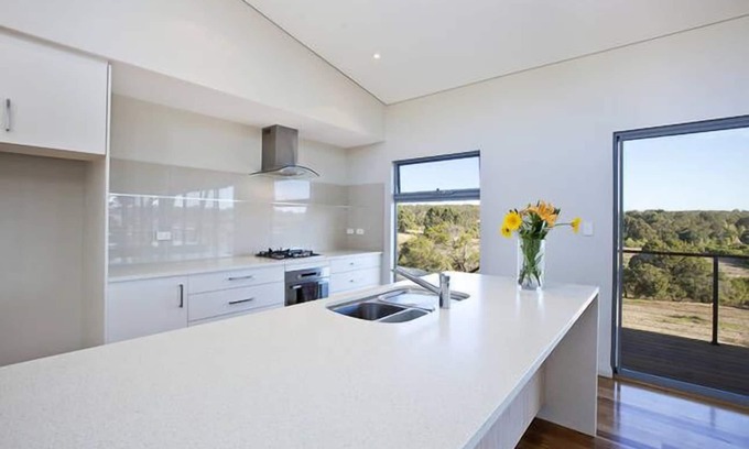 Yallingup House | Views of Redwall Valley and close to beaches and wineries.