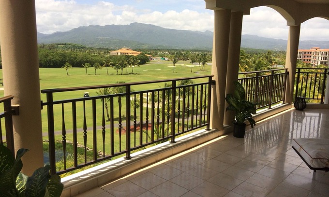 Zarzal Condo | Views! Views! Penthouse with Membership Golfing, Beach, Pool and 2 Carts