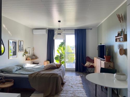 Jarvenpaa Apartment | Viihtyisä yksiö, parkkipaikka, ilmastointi, wifi, Aino Areena 300m