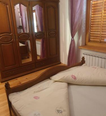Tuzla Canton Ski Chalet | Vikendica Dion
