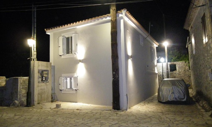 Loucha House | Vikou House - Nestled in One of Zakynthos Oldest Villages A Tranquil Retreat Close to Renowned Beaches Offering Authentic Zakynthian Hospitality By Villa Mana Gers