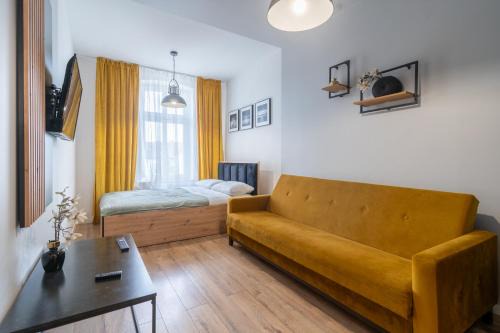 Katowice Apartment | Viktoria Charming Apartaments by BookingHost