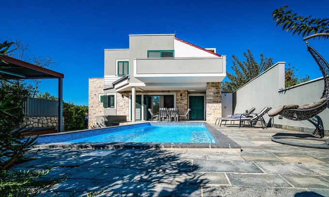 Zrce Villa | Vila Dana & Thalia - Private pool