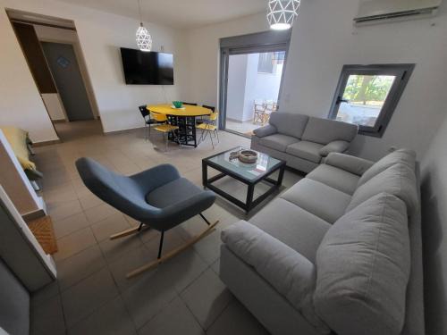 Paliouri Villa | Vila Pejic Xenia beach