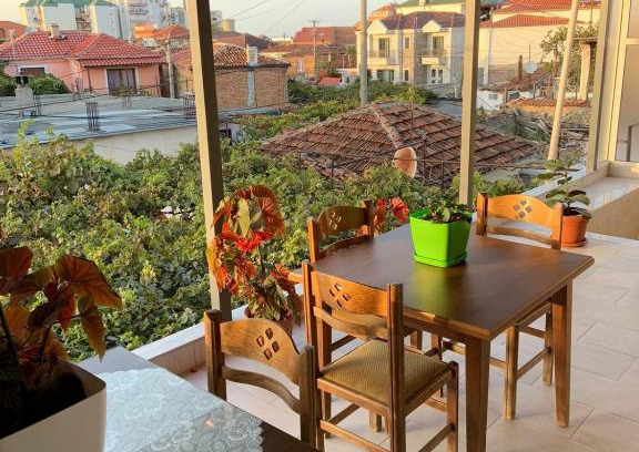 Korce House | Vila Qyteza