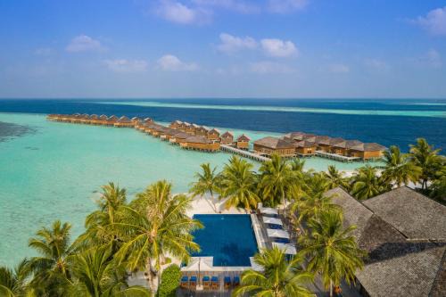 Vilamendhoo Island Resort | Vilamendhoo Island Resort & Spa