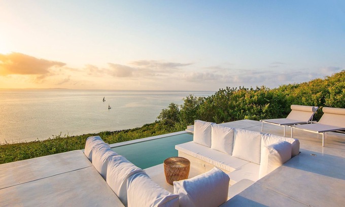 Vilanculos Villa | Vilankulo Oceanfront Villa With Private Pool & Beach Access