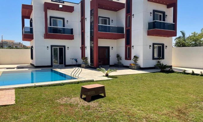 Mobarak City Villa | Vilaria King mariot fully air conditioned villa فيلاريا كنج مريوط فيلا مكيفه بالكامل