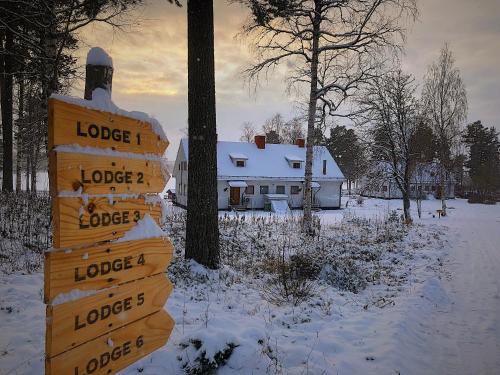 Ytterhogdal House | Vildmarks Lodge