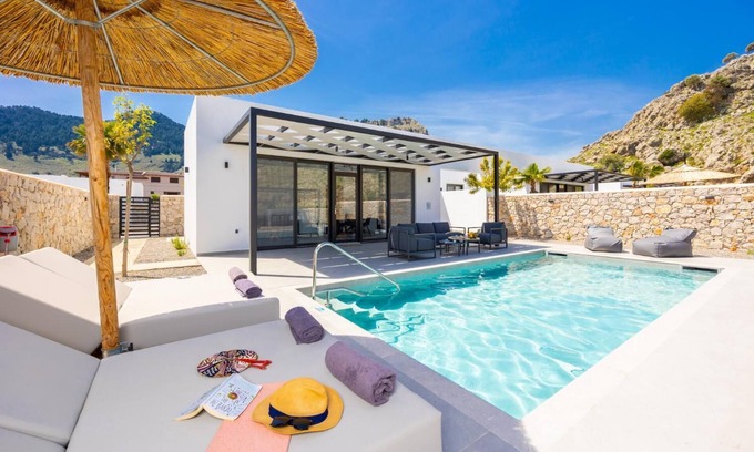 Kolymbia Villa | Villa 11 Satori - Two Bedroom Villa, Sleeps 4