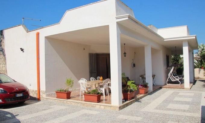 San Pietro in Bevagna Villa | Villa 2 steps from the Ionian Sea, in the Salento, with a garden and private cou