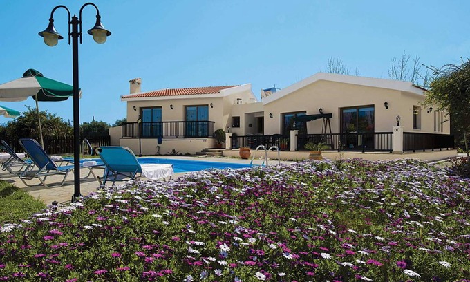 Latchi Villa | Villa ∙ 3 bedrooms ∙ 6 guests