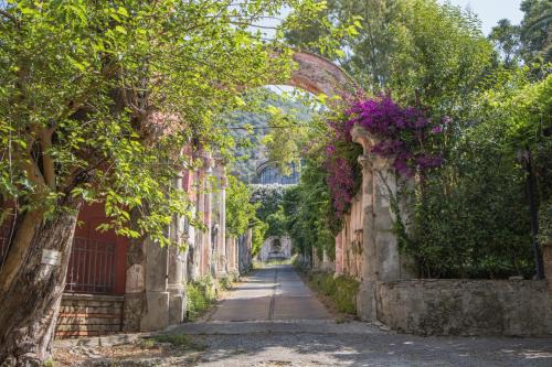 Magazzeno Apartment | Villa Al Borgo - Villa with Private Garden