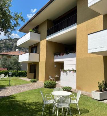 Torbole sul Garda Apartment | Villa Angela