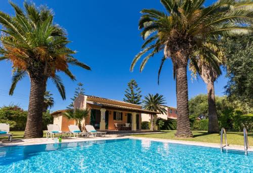 Almiros Beach House | Villa Angelos