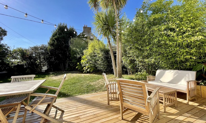 Quiberon House | Villa Anna - charming, comfortable and ideally located