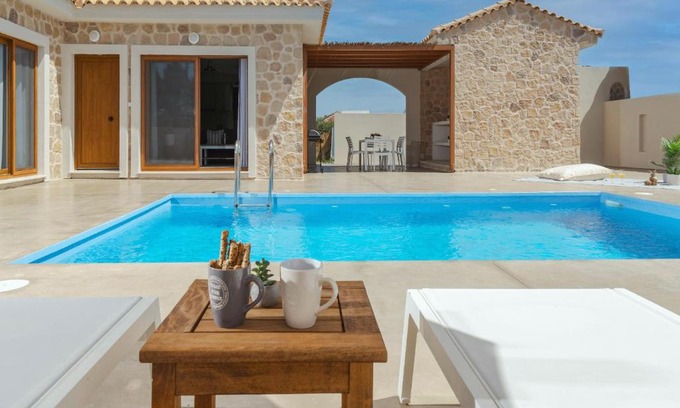 Kalpaki Villa | Villa Aqua - Laganas Stone Villas