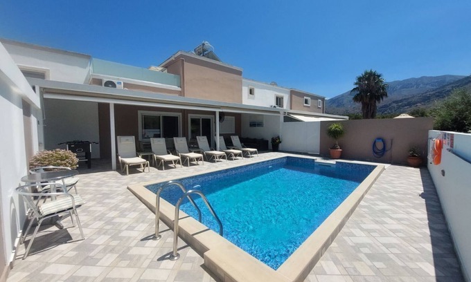 Georgioupolis Villa | Villa Astro- Less than 5-Min Walk to Kalivaki Beach with private pool