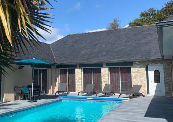 Guidel-Plages Villa | Villa avec piscine à 2 pas de la mer