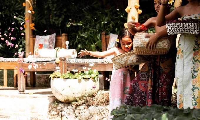 Umalas Villa | Villa Bella -Five star luxury private villa in the heart of Bali