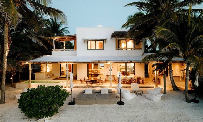 Zona Hotelera Villa | Villa Blanca, Tulum – Beachfront Chef Included